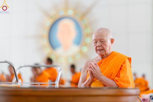 ภาพ No.187054:พิธีถวายภัตตาหารเมนูสวรรค์ "เพื่อการบรรลุธรรม" วันเสาร์ที่ 28 ธันวาคม พ.ศ.2567 ณ หอฉันคุณยายอาจารย์ฯ วัดพระธรรมกาย