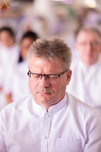 ภาพ No.188070:พิธีบูชาข้าวพระ วันขึ้นปีใหม่ 2568 ณ วัดพระธรรมกาย จ.ปทุมธานี วันที่ 1 มกราคม พ.ศ. 2568