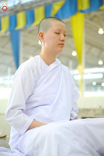 ภาพ No.188075:พิธีบูชาข้าวพระ วันขึ้นปีใหม่ 2568 ณ วัดพระธรรมกาย จ.ปทุมธานี วันที่ 1 มกราคม พ.ศ. 2568