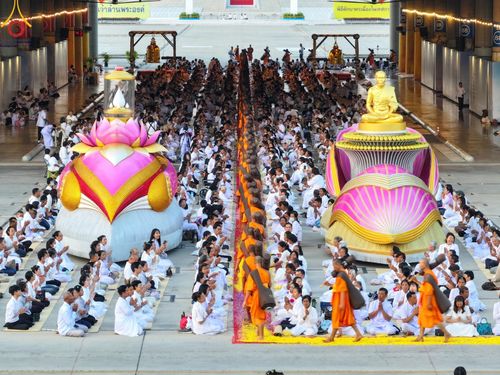 ภาพ No.188463:พิธีต้อนรับพระธรรมยาตรา ในโครงการธรรมยาตรา กตัญญูบูชา มหาปูชนียาจารย์ พระมงคลเทพมุนี(สด จนฺทสโร) พระผู้ปราบมาร อนุสรณ์สถาน 7 แห่ง ปีที่ 13 วันที่ 2 มกราคม พ.ศ. 2568 ณ วัดพระธรรมกาย จ.ปทุมธานี