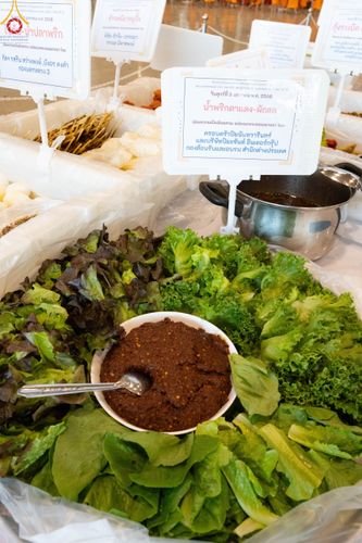 ภาพ No.188555:พิธีถวายภัตตาหารเป็นสังฆทาน แด่พระธรรมยาตรา ในโครงการธรรมยาตรา กตัญญูบูชา มหาปูชนียาจารย์ พระมงคลเทพมุนี(สด จนฺทสโร) พระผู้ปราบมาร อนุสรณ์สถาน 7 แห่ง ปีที่ 13 ณ สภาธรรมกายสากล วัดพระธรรมกาย วันที่ 3 มกราคม พ.ศ. 2568