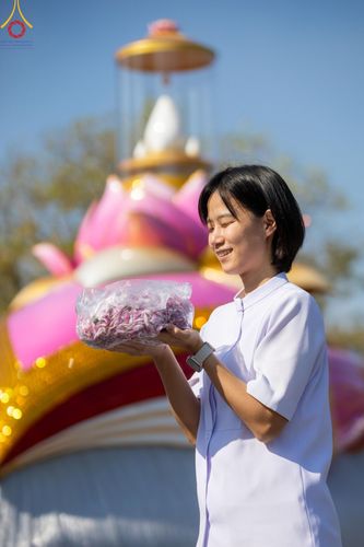 ภาพ No.188632:พิธีต้อนรับพระธรรมยาตรา ในโครงการธรรมยาตรา กตัญญูบูชา มหาปูชนียาจารย์ พระมงคลเทพมุนี(สด จนฺทสโร) พระผู้ปราบมาร อนุสรณ์สถาน 7 แห่ง ปีที่ 13 วันที่ 2 มกราคม พ.ศ. 2568 ณ วัดพระธรรมกาย จ.ปทุมธานี