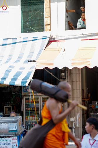 ภาพ No.189032:พิธีต้อนรับพระธรรมยาตรา ในโครงการธรรมยาตรา กตัญญูบูชา มหาปูชนียาจารย์ พระมงคลเทพมุนี(สด จนฺทสโร) พระผู้ปราบมาร อนุสรณ์สถาน 7 แห่ง ปีที่ 13 วันที่ 3 มกราคม พ.ศ. 2568 ณ อนุสรณ์สถานมหาวิหารพระมงคลเทพมุนี (โลตัสแลนด์) อ.สองพี่น้อง จ.สุพรรณบุรี