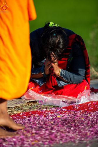 ภาพ No.189091:พิธีต้อนรับพระธรรมยาตรา ในโครงการธรรมยาตรา กตัญญูบูชา มหาปูชนียาจารย์ พระมงคลเทพมุนี(สด จนฺทสโร) พระผู้ปราบมาร อนุสรณ์สถาน 7 แห่ง ปีที่ 13 วันที่ 3 มกราคม พ.ศ. 2568 ณ อนุสรณ์สถานมหาวิหารพระมงคลเทพมุนี (โลตัสแลนด์) อ.สองพี่น้อง จ.สุพรรณบุรี