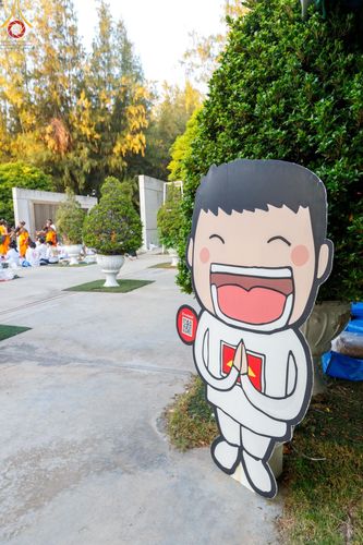 ภาพ No.189100:พิธีต้อนรับพระธรรมยาตรา ในโครงการธรรมยาตรา กตัญญูบูชา มหาปูชนียาจารย์ พระมงคลเทพมุนี(สด จนฺทสโร) พระผู้ปราบมาร อนุสรณ์สถาน 7 แห่ง ปีที่ 13 วันที่ 3 มกราคม พ.ศ. 2568 ณ อนุสรณ์สถานมหาวิหารพระมงคลเทพมุนี (โลตัสแลนด์) อ.สองพี่น้อง จ.สุพรรณบุรี