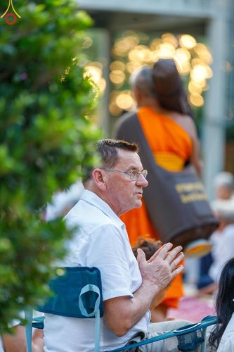 ภาพ No.189111:พิธีต้อนรับพระธรรมยาตรา ในโครงการธรรมยาตรา กตัญญูบูชา มหาปูชนียาจารย์ พระมงคลเทพมุนี(สด จนฺทสโร) พระผู้ปราบมาร อนุสรณ์สถาน 7 แห่ง ปีที่ 13 วันที่ 3 มกราคม พ.ศ. 2568 ณ อนุสรณ์สถานมหาวิหารพระมงคลเทพมุนี (โลตัสแลนด์) อ.สองพี่น้อง จ.สุพรรณบุรี