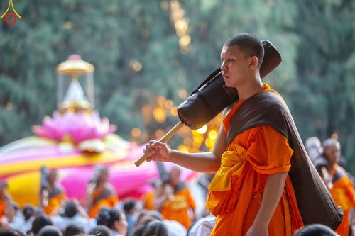 ภาพ No.189126:พิธีต้อนรับพระธรรมยาตรา ในโครงการธรรมยาตรา กตัญญูบูชา มหาปูชนียาจารย์ พระมงคลเทพมุนี(สด จนฺทสโร) พระผู้ปราบมาร อนุสรณ์สถาน 7 แห่ง ปีที่ 13 วันที่ 3 มกราคม พ.ศ. 2568 ณ อนุสรณ์สถานมหาวิหารพระมงคลเทพมุนี (โลตัสแลนด์) อ.สองพี่น้อง จ.สุพรรณบุรี