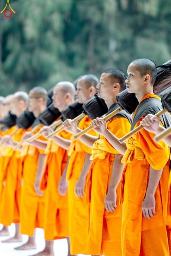 ภาพ No.189239:พระธรรมยาตราปฏิบัติธรรม และถ่ายภาพหมู่ประวัติศาสตร์ ในโครงการธรรมยาตรา กตัญญูบูชา มหาปูชนียาจารย์ พระมงคลเทพมุนี(สด จนฺทสโร) พระผู้ปราบมาร อนุสรณ์สถาน 7 แห่ง ปีที่ 13 วันที่ 4 มกราคม พ.ศ. 2568 ณ อนุสรณ์สถานมหาวิหารพระมงคลเทพมุนี (โลตัสแลนด์) อ.สองพี่น้อง