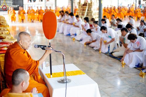 ภาพ No.189342:พิธีทอดผ้าป่าทำนุบำรุงศาสนสถาน ในโครงการธรรมยาตรา กตัญญูบูชา มหาปูชนียาจารย์ พระมงคลเทพมุนี(สด จนฺทสโร) พระผู้ปราบมาร อนุสรณ์สถาน 7 แห่ง ปีที่ 13 ณ วัดใหม่นพรัตน์  ต.เนินพระปรางค์ อ.สองพี่น้อง จ.สุพรรณบุรี วันที่ 5 มกราคม พ.ศ. 2568