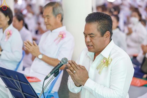 ภาพ No.189604:พิธีทอดผ้าป่าทำนุบำรุงศาสนสถาน ในโครงการธรรมยาตรา กตัญญูบูชา มหาปูชนียาจารย์ พระมงคลเทพมุนี(สด จนฺทสโร) พระผู้ปราบมาร อนุสรณ์สถาน 7 แห่ง ปีที่ 13 ณ วัดสองพี่น้อง ต.ต้นตาล อ.สองพี่น้อง จ.สุพรรณบุรี วันที่ 5 มกราคม พ.ศ. 2568