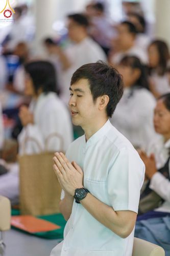 ภาพ No.189605:พิธีทอดผ้าป่าทำนุบำรุงศาสนสถาน ในโครงการธรรมยาตรา กตัญญูบูชา มหาปูชนียาจารย์ พระมงคลเทพมุนี(สด จนฺทสโร) พระผู้ปราบมาร อนุสรณ์สถาน 7 แห่ง ปีที่ 13 ณ วัดสองพี่น้อง ต.ต้นตาล อ.สองพี่น้อง จ.สุพรรณบุรี วันที่ 5 มกราคม พ.ศ. 2568