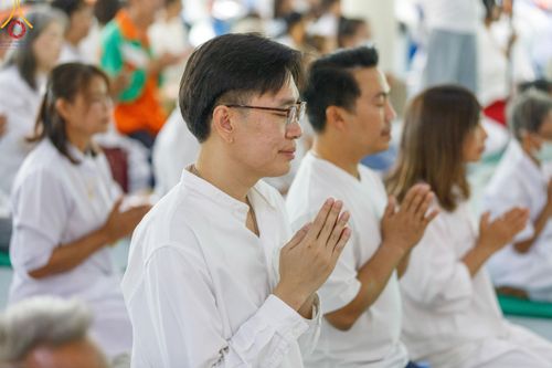 ภาพ No.189607:พิธีทอดผ้าป่าทำนุบำรุงศาสนสถาน ในโครงการธรรมยาตรา กตัญญูบูชา มหาปูชนียาจารย์ พระมงคลเทพมุนี(สด จนฺทสโร) พระผู้ปราบมาร อนุสรณ์สถาน 7 แห่ง ปีที่ 13 ณ วัดสองพี่น้อง ต.ต้นตาล อ.สองพี่น้อง จ.สุพรรณบุรี วันที่ 5 มกราคม พ.ศ. 2568