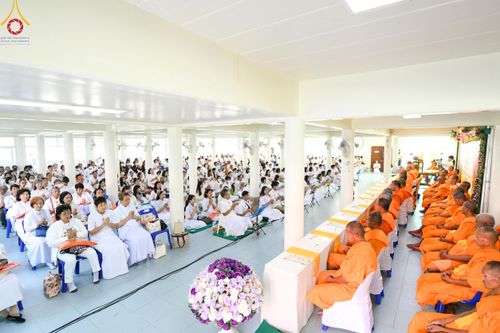 ภาพ No.189613:พิธีทอดผ้าป่าทำนุบำรุงศาสนสถาน ในโครงการธรรมยาตรา กตัญญูบูชา มหาปูชนียาจารย์ พระมงคลเทพมุนี(สด จนฺทสโร) พระผู้ปราบมาร อนุสรณ์สถาน 7 แห่ง ปีที่ 13 ณ วัดสองพี่น้อง ต.ต้นตาล อ.สองพี่น้อง จ.สุพรรณบุรี วันที่ 5 มกราคม พ.ศ. 2568