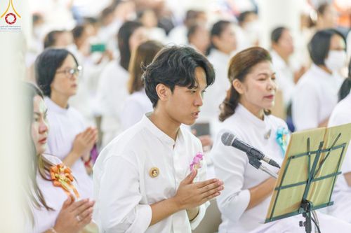 ภาพ No.189636:พิธีทอดผ้าป่าทำนุบำรุงศาสนสถาน ในโครงการธรรมยาตรา กตัญญูบูชา มหาปูชนียาจารย์ พระมงคลเทพมุนี(สด จนฺทสโร) พระผู้ปราบมาร อนุสรณ์สถาน 7 แห่ง ปีที่ 13 ณ วัดสองพี่น้อง ต.ต้นตาล อ.สองพี่น้อง จ.สุพรรณบุรี วันที่ 5 มกราคม พ.ศ. 2568