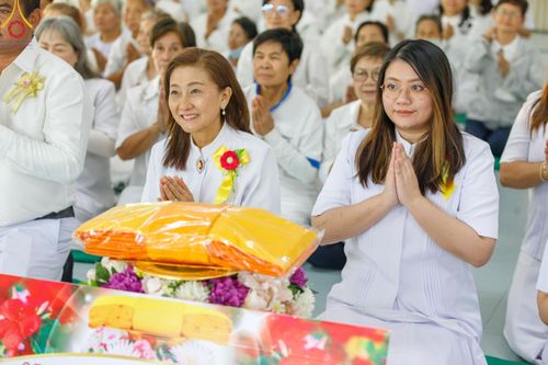 ภาพ No.189667:พิธีทอดผ้าป่าทำนุบำรุงศาสนสถาน ในโครงการธรรมยาตรา กตัญญูบูชา มหาปูชนียาจารย์ พระมงคลเทพมุนี(สด จนฺทสโร) พระผู้ปราบมาร อนุสรณ์สถาน 7 แห่ง ปีที่ 13 ณ วัดสองพี่น้อง ต.ต้นตาล อ.สองพี่น้อง จ.สุพรรณบุรี วันที่ 5 มกราคม พ.ศ. 2568