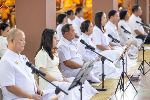 ภาพ No.189805:พิธีทอดผ้าป่าทำนุบำรุงศาสนสถาน ณ วัดอัมพวัน ต.สองพี่น้อง อ.สองพี่น้อง จ.สุพรรณบุรี ในโครงการธรรมยาตรา กตัญญูบูชา มหาปูชนียาจารย์ พระมงคลเทพมุนี(สด จนฺทสโร) พระผู้ปราบมาร อนุสรณ์สถาน 7 แห่ง ปีที่ 13 วันที่ 5 มกราคม พ.ศ. 2568
