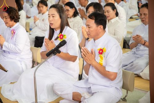 ภาพ No.189821:พิธีทอดผ้าป่าทำนุบำรุงศาสนสถาน ณ วัดอัมพวัน ต.สองพี่น้อง อ.สองพี่น้อง จ.สุพรรณบุรี ในโครงการธรรมยาตรา กตัญญูบูชา มหาปูชนียาจารย์ พระมงคลเทพมุนี(สด จนฺทสโร) พระผู้ปราบมาร อนุสรณ์สถาน 7 แห่ง ปีที่ 13 วันที่ 5 มกราคม พ.ศ. 2568