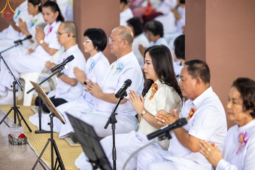 ภาพ No.189837:พิธีทอดผ้าป่าทำนุบำรุงศาสนสถาน ณ วัดอัมพวัน ต.สองพี่น้อง อ.สองพี่น้อง จ.สุพรรณบุรี ในโครงการธรรมยาตรา กตัญญูบูชา มหาปูชนียาจารย์ พระมงคลเทพมุนี(สด จนฺทสโร) พระผู้ปราบมาร อนุสรณ์สถาน 7 แห่ง ปีที่ 13 วันที่ 5 มกราคม พ.ศ. 2568