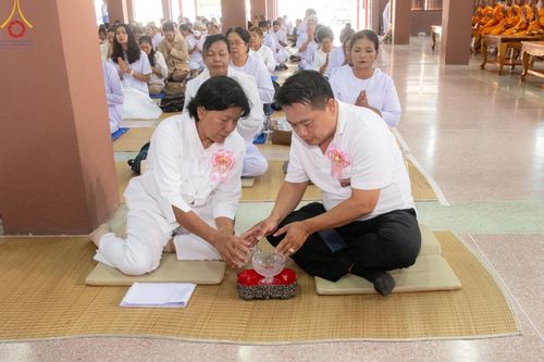 ภาพ No.189856:พิธีทอดผ้าป่าทำนุบำรุงศาสนสถาน ณ วัดอัมพวัน ต.สองพี่น้อง อ.สองพี่น้อง จ.สุพรรณบุรี ในโครงการธรรมยาตรา กตัญญูบูชา มหาปูชนียาจารย์ พระมงคลเทพมุนี(สด จนฺทสโร) พระผู้ปราบมาร อนุสรณ์สถาน 7 แห่ง ปีที่ 13 วันที่ 5 มกราคม พ.ศ. 2568