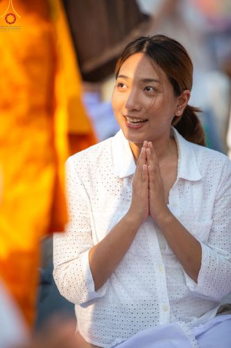 ภาพ No.190869:พิธีต้อนรับพระธรรมยาตรา ณ อนุสรณ์สถาน สถานที่ตั้งมโนปณิธานบวชตลอดชีวิต อนุสรณ์สถานคลองบางนางแท่น อ.สามพราน จ.นครปฐม ในโครงการธรรมยาตรา กตัญญูบูชา มหาปูชนียาจารย์ พระมงคลเทพมุนี(สด จนฺทสโร) พระผู้ปราบมาร อนุสรณ์สถาน 7 แห่ง ปีที่ 13 วันที่ 7 ม.ค.2568