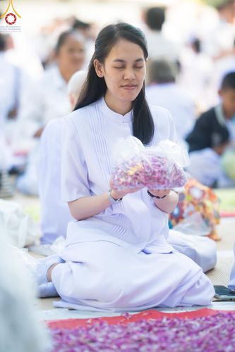 ภาพ No.190907:พิธีต้อนรับพระธรรมยาตรา ณ อนุสรณ์สถาน สถานที่ตั้งมโนปณิธานบวชตลอดชีวิต อนุสรณ์สถานคลองบางนางแท่น อ.สามพราน จ.นครปฐม ในโครงการธรรมยาตรา กตัญญูบูชา มหาปูชนียาจารย์ พระมงคลเทพมุนี(สด จนฺทสโร) พระผู้ปราบมาร อนุสรณ์สถาน 7 แห่ง ปีที่ 13 วันที่ 7 ม.ค.2568