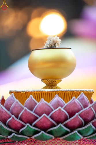 ภาพ No.191250:พิธีจุดประทีปถวายเป็นพุทธบูชา และบูชาธรรมมหาปูชนียาจารย์ ณ อนุสรณ์สถานมหาวิหารพระมงคลเทพมุนี (โลตัสแลนด์) อ.สองพี่น้อง จ.สุพรรณบุรี ในโครงการธรรมยาตรา กตัญญูบูชา มหาปูชนียาจารย์ พระมงคลเทพมุนี(สด จนฺทสโร) พระผู้ปราบมาร อนุสรณ์สถาน 7 แห่ง ปีที่ 13