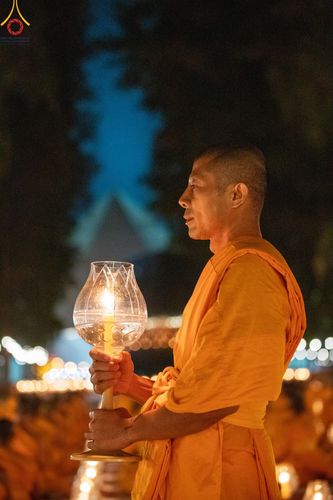 ภาพ No.191336:พิธีจุดประทีปถวายเป็นพุทธบูชา และบูชาธรรมมหาปูชนียาจารย์ ณ อนุสรณ์สถานมหาวิหารพระมงคลเทพมุนี (โลตัสแลนด์) อ.สองพี่น้อง จ.สุพรรณบุรี ในโครงการธรรมยาตรา กตัญญูบูชา มหาปูชนียาจารย์ พระมงคลเทพมุนี(สด จนฺทสโร) พระผู้ปราบมาร อนุสรณ์สถาน 7 แห่ง ปีที่ 13