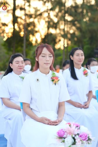 ภาพ No.193111:พิธีตักบาตรพระธรรมยาตรา ณ อนุสรณ์สถานคลองบางนางแท่น อ.สามพราน จ.นครปฐม ในโครงการธรรมยาตรา กตัญญูบูชา มหาปูชนียาจารย์ พระมงคลเทพมุนี(สด จนฺทสโร) พระผู้ปราบมาร อนุสรณ์สถาน 7 แห่ง ปีที่ 13 วันที่ 11 มกราคม พ.ศ.2568