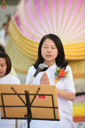 ภาพ No.193133:พิธีตักบาตรพระธรรมยาตรา ณ อนุสรณ์สถานคลองบางนางแท่น อ.สามพราน จ.นครปฐม ในโครงการธรรมยาตรา กตัญญูบูชา มหาปูชนียาจารย์ พระมงคลเทพมุนี(สด จนฺทสโร) พระผู้ปราบมาร อนุสรณ์สถาน 7 แห่ง ปีที่ 13 วันที่ 11 มกราคม พ.ศ.2568
