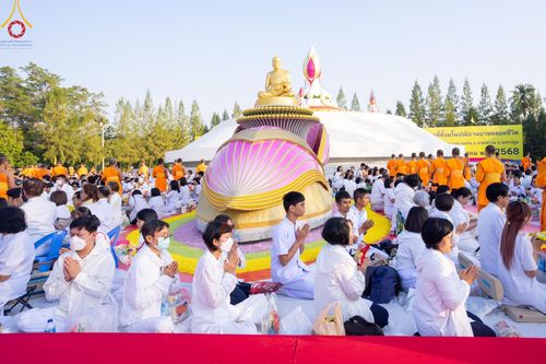 ภาพ No.193139:พิธีตักบาตรพระธรรมยาตรา ณ อนุสรณ์สถานคลองบางนางแท่น อ.สามพราน จ.นครปฐม ในโครงการธรรมยาตรา กตัญญูบูชา มหาปูชนียาจารย์ พระมงคลเทพมุนี(สด จนฺทสโร) พระผู้ปราบมาร อนุสรณ์สถาน 7 แห่ง ปีที่ 13 วันที่ 11 มกราคม พ.ศ.2568