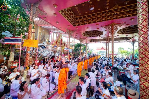 ภาพ No.196202:พิธีต้อนรับพระธรรมยาตรา ณ อนุสรณ์สถานลำดับที่ 4 สถานที่เกิดด้วยกายธรรม วัดโบสถ์(บน) ต.บางคูเวียง จ.นนทบุรี ในโครงการธรรมยาตรา กตัญญูบูชา มหาปูชนียาจารย์ พระมงคลเทพมุนี(สด จนฺทสโร) พระผู้ปราบมาร อนุสรณ์สถาน 7 แห่ง ปีที่ 13 วันที่ 15 มกราคม พ.ศ. 2568