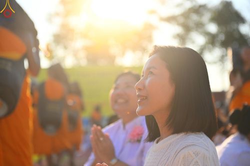 ภาพ No.196267:พิธีต้อนรับพระธรรมยาตรา ณ อนุสรณ์สถานลำดับที่ 4 สถานที่เกิดด้วยกายธรรม วัดโบสถ์(บน) ต.บางคูเวียง จ.นนทบุรี ในโครงการธรรมยาตรา กตัญญูบูชา มหาปูชนียาจารย์ พระมงคลเทพมุนี(สด จนฺทสโร) พระผู้ปราบมาร อนุสรณ์สถาน 7 แห่ง ปีที่ 13 วันที่ 15 มกราคม พ.ศ. 2568