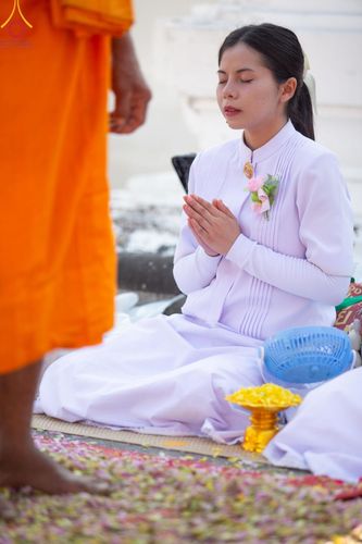 ภาพ No.196275:พิธีต้อนรับพระธรรมยาตรา ณ อนุสรณ์สถานลำดับที่ 4 สถานที่เกิดด้วยกายธรรม วัดโบสถ์(บน) ต.บางคูเวียง จ.นนทบุรี ในโครงการธรรมยาตรา กตัญญูบูชา มหาปูชนียาจารย์ พระมงคลเทพมุนี(สด จนฺทสโร) พระผู้ปราบมาร อนุสรณ์สถาน 7 แห่ง ปีที่ 13 วันที่ 15 มกราคม พ.ศ. 2568