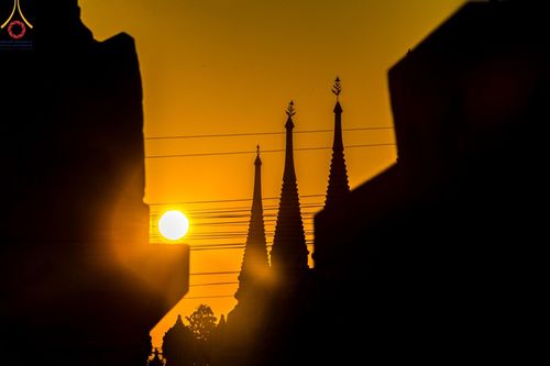 ภาพ No.196455:พิธีตักบาตรพระธรรมยาตรา ณ อนุสรณ์สถานลำดับที่ 3 สถานที่เกิดใหม่ในเพศสมณะ วัดสองพี่น้อง ต.ต้นตาล อ.สองพี่น้อง จ.สุพรรณบุรี ในโครงการธรรมยาตรา กตัญญูบูชา มหาปูชนียาจารย์ พระมงคลเทพมุนี(สด จนฺทสโร) พระผู้ปราบมาร ปีที่ 13 วันที่ 15 มกราคม พ.ศ.2568