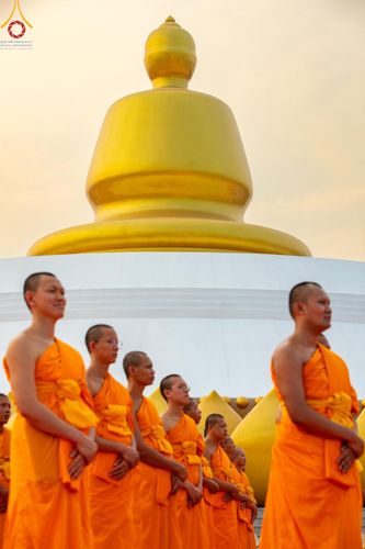 ภาพ No.200683:พิธีจุดประทีปถวายเป็นพุทธบูชา และบูชาธรรมมหาปูชนียาจารย์ ณ อนุสรณ์สถานบางปลา วัดบางปลา อำเภอบางเลน จังหวัดนครปฐม ในโครงการธรรมยาตรา กตัญญูบูชา มหาปูชนียาจารย์ พระมงคลเทพมุนี(สด จนฺทสโร) พระผู้ปราบมาร อนุสรณ์สถาน 7 แห่ง ปีที่ 13 วันที่ 23 มกราคม พ.ศ. 2568