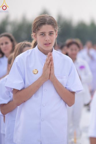 ภาพ No.200687:พิธีจุดประทีปถวายเป็นพุทธบูชา และบูชาธรรมมหาปูชนียาจารย์ ณ อนุสรณ์สถานบางปลา วัดบางปลา อำเภอบางเลน จังหวัดนครปฐม ในโครงการธรรมยาตรา กตัญญูบูชา มหาปูชนียาจารย์ พระมงคลเทพมุนี(สด จนฺทสโร) พระผู้ปราบมาร อนุสรณ์สถาน 7 แห่ง ปีที่ 13 วันที่ 23 มกราคม พ.ศ. 2568