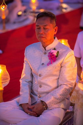 ภาพ No.200735:พิธีจุดประทีปถวายเป็นพุทธบูชา และบูชาธรรมมหาปูชนียาจารย์ ณ อนุสรณ์สถานบางปลา วัดบางปลา อำเภอบางเลน จังหวัดนครปฐม ในโครงการธรรมยาตรา กตัญญูบูชา มหาปูชนียาจารย์ พระมงคลเทพมุนี(สด จนฺทสโร) พระผู้ปราบมาร อนุสรณ์สถาน 7 แห่ง ปีที่ 13 วันที่ 23 มกราคม พ.ศ. 2568