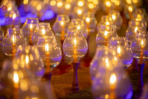 ภาพ No.200767:พิธีจุดประทีปถวายเป็นพุทธบูชา และบูชาธรรมมหาปูชนียาจารย์ ณ อนุสรณ์สถานบางปลา วัดบางปลา อำเภอบางเลน จังหวัดนครปฐม ในโครงการธรรมยาตรา กตัญญูบูชา มหาปูชนียาจารย์ พระมงคลเทพมุนี(สด จนฺทสโร) พระผู้ปราบมาร อนุสรณ์สถาน 7 แห่ง ปีที่ 13 วันที่ 23 มกราคม พ.ศ. 2568