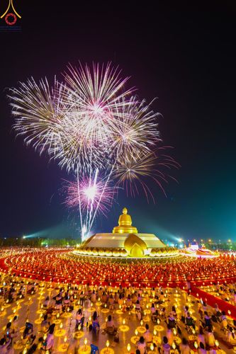 ภาพ No.200788:พิธีจุดประทีปถวายเป็นพุทธบูชา และบูชาธรรมมหาปูชนียาจารย์ ณ อนุสรณ์สถานบางปลา วัดบางปลา อำเภอบางเลน จังหวัดนครปฐม ในโครงการธรรมยาตรา กตัญญูบูชา มหาปูชนียาจารย์ พระมงคลเทพมุนี(สด จนฺทสโร) พระผู้ปราบมาร อนุสรณ์สถาน 7 แห่ง ปีที่ 13 วันที่ 23 มกราคม พ.ศ. 2568