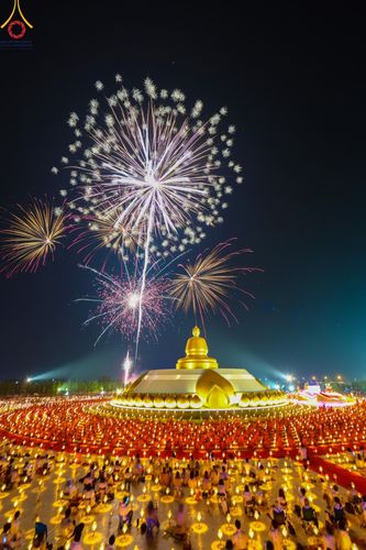 ภาพ No.200789:พิธีจุดประทีปถวายเป็นพุทธบูชา และบูชาธรรมมหาปูชนียาจารย์ ณ อนุสรณ์สถานบางปลา วัดบางปลา อำเภอบางเลน จังหวัดนครปฐม ในโครงการธรรมยาตรา กตัญญูบูชา มหาปูชนียาจารย์ พระมงคลเทพมุนี(สด จนฺทสโร) พระผู้ปราบมาร อนุสรณ์สถาน 7 แห่ง ปีที่ 13 วันที่ 23 มกราคม พ.ศ. 2568