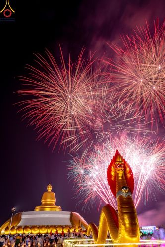 ภาพ No.200793:พิธีจุดประทีปถวายเป็นพุทธบูชา และบูชาธรรมมหาปูชนียาจารย์ ณ อนุสรณ์สถานบางปลา วัดบางปลา อำเภอบางเลน จังหวัดนครปฐม ในโครงการธรรมยาตรา กตัญญูบูชา มหาปูชนียาจารย์ พระมงคลเทพมุนี(สด จนฺทสโร) พระผู้ปราบมาร อนุสรณ์สถาน 7 แห่ง ปีที่ 13 วันที่ 23 มกราคม พ.ศ. 2568