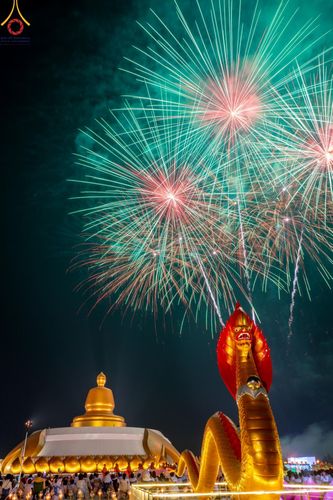 ภาพ No.200794:พิธีจุดประทีปถวายเป็นพุทธบูชา และบูชาธรรมมหาปูชนียาจารย์ ณ อนุสรณ์สถานบางปลา วัดบางปลา อำเภอบางเลน จังหวัดนครปฐม ในโครงการธรรมยาตรา กตัญญูบูชา มหาปูชนียาจารย์ พระมงคลเทพมุนี(สด จนฺทสโร) พระผู้ปราบมาร อนุสรณ์สถาน 7 แห่ง ปีที่ 13 วันที่ 23 มกราคม พ.ศ. 2568