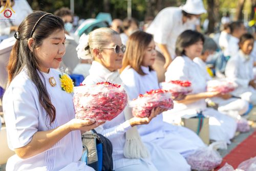 ภาพ No.202419:พิธีต้อนรับพระธรรมยาตรา ณ อนุสรณ์สถานลำดับที่ 7 สถานที่ขยายวิชชาธรรมกาย วัดพระธรรมกาย ต.คลองสาม อ.คลองหลวง จ.ปทุมธานี ในโครงการธรรมยาตรา กตัญญูบูชา มหาปูชนียาจารย์ พระมงคลเทพมุนี(สด จนฺทสโร) พระผู้ปราบมาร อนุสรณ์สถาน 7 แห่ง ปีที่ 13 วันที่ 26 มกราคม 2568