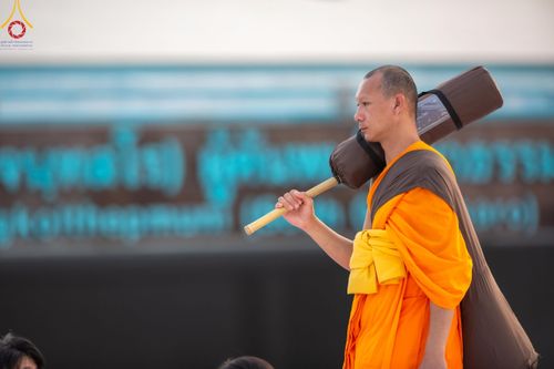 ภาพ No.202455:พิธีต้อนรับพระธรรมยาตรา ณ อนุสรณ์สถานลำดับที่ 7 สถานที่ขยายวิชชาธรรมกาย วัดพระธรรมกาย ต.คลองสาม อ.คลองหลวง จ.ปทุมธานี ในโครงการธรรมยาตรา กตัญญูบูชา มหาปูชนียาจารย์ พระมงคลเทพมุนี(สด จนฺทสโร) พระผู้ปราบมาร อนุสรณ์สถาน 7 แห่ง ปีที่ 13 วันที่ 26 มกราคม 2568