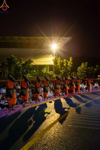 ภาพ No.202558:พิธีต้อนรับพระธรรมยาตรา ณ อนุสรณ์สถานลำดับที่ 7 สถานที่ขยายวิชชาธรรมกาย วัดพระธรรมกาย ต.คลองสาม อ.คลองหลวง จ.ปทุมธานี ในโครงการธรรมยาตรา กตัญญูบูชา มหาปูชนียาจารย์ พระมงคลเทพมุนี(สด จนฺทสโร) พระผู้ปราบมาร อนุสรณ์สถาน 7 แห่ง ปีที่ 13 วันที่ 26 มกราคม 2568