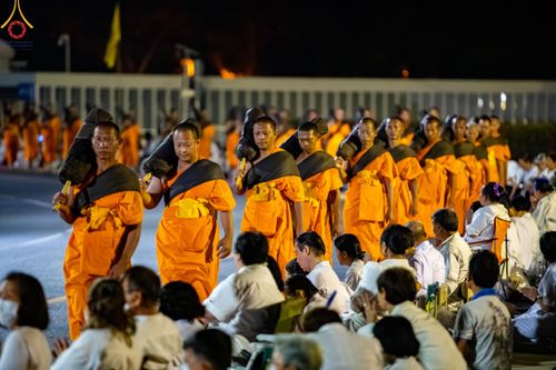 ภาพ No.202564:พิธีต้อนรับพระธรรมยาตรา ณ อนุสรณ์สถานลำดับที่ 7 สถานที่ขยายวิชชาธรรมกาย วัดพระธรรมกาย ต.คลองสาม อ.คลองหลวง จ.ปทุมธานี ในโครงการธรรมยาตรา กตัญญูบูชา มหาปูชนียาจารย์ พระมงคลเทพมุนี(สด จนฺทสโร) พระผู้ปราบมาร อนุสรณ์สถาน 7 แห่ง ปีที่ 13 วันที่ 26 มกราคม 2568