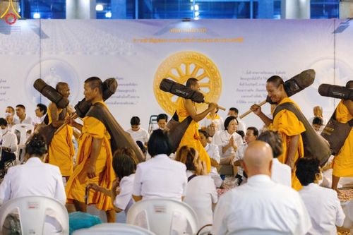 ภาพ No.202574:พิธีต้อนรับพระธรรมยาตรา ณ อนุสรณ์สถานลำดับที่ 7 สถานที่ขยายวิชชาธรรมกาย วัดพระธรรมกาย ต.คลองสาม อ.คลองหลวง จ.ปทุมธานี ในโครงการธรรมยาตรา กตัญญูบูชา มหาปูชนียาจารย์ พระมงคลเทพมุนี(สด จนฺทสโร) พระผู้ปราบมาร อนุสรณ์สถาน 7 แห่ง ปีที่ 13 วันที่ 26 มกราคม 2568