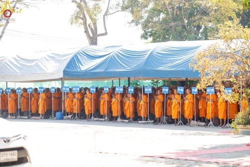 ภาพ No.203884:พิธีต้อนรับพระธรรมยาตรา ณ อนุสรณ์สถานลำดับที่ 5 สถานที่เผยแผ่วิชชาธรรมกายครั้งแรก อนุสรณ์สถานบางปลา วัดบางปลา อำเภอบางเลน จังหวัดนครปฐม ในโครงการธรรมยาตรา กตัญญูบูชา มหาปูชนียาจารย์ พระมงคลเทพมุนี(สด จนฺทสโร) พระผู้ปราบมาร ปีที่ 13 วัน 19 มกราคม พ.ศ.2568