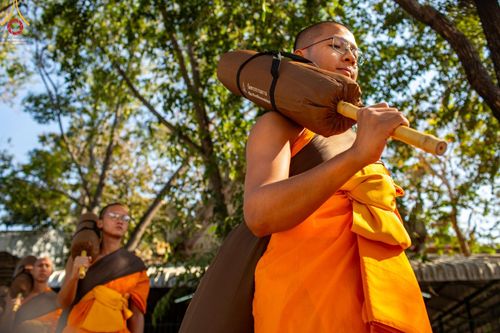 ภาพ No.203909:พิธีต้อนรับพระธรรมยาตรา ณ อนุสรณ์สถานลำดับที่ 5 สถานที่เผยแผ่วิชชาธรรมกายครั้งแรก อนุสรณ์สถานบางปลา วัดบางปลา อำเภอบางเลน จังหวัดนครปฐม ในโครงการธรรมยาตรา กตัญญูบูชา มหาปูชนียาจารย์ พระมงคลเทพมุนี(สด จนฺทสโร) พระผู้ปราบมาร ปีที่ 13 วัน 19 มกราคม พ.ศ.2568