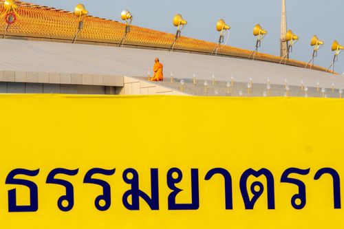 ภาพ No.204753:พิธีจุดประทีปถวายเป็นพุทธบูชา และบูชาธรรมมหาปูชนียาจารย์ ณ วัดพระธรรมกาย ตำบลคลองสาม อำเภอคลองหลวง จังหวัดปทุมธานี ในโครงการธรรมยาตรา กตัญญูบูชา มหาปูชนียาจารย์ พระมงคลเทพมุนี(สด จนฺทสโร) พระผู้ปราบมาร ปีที่ 13 วันที่ 31 มกราคม พ.ศ. 2568